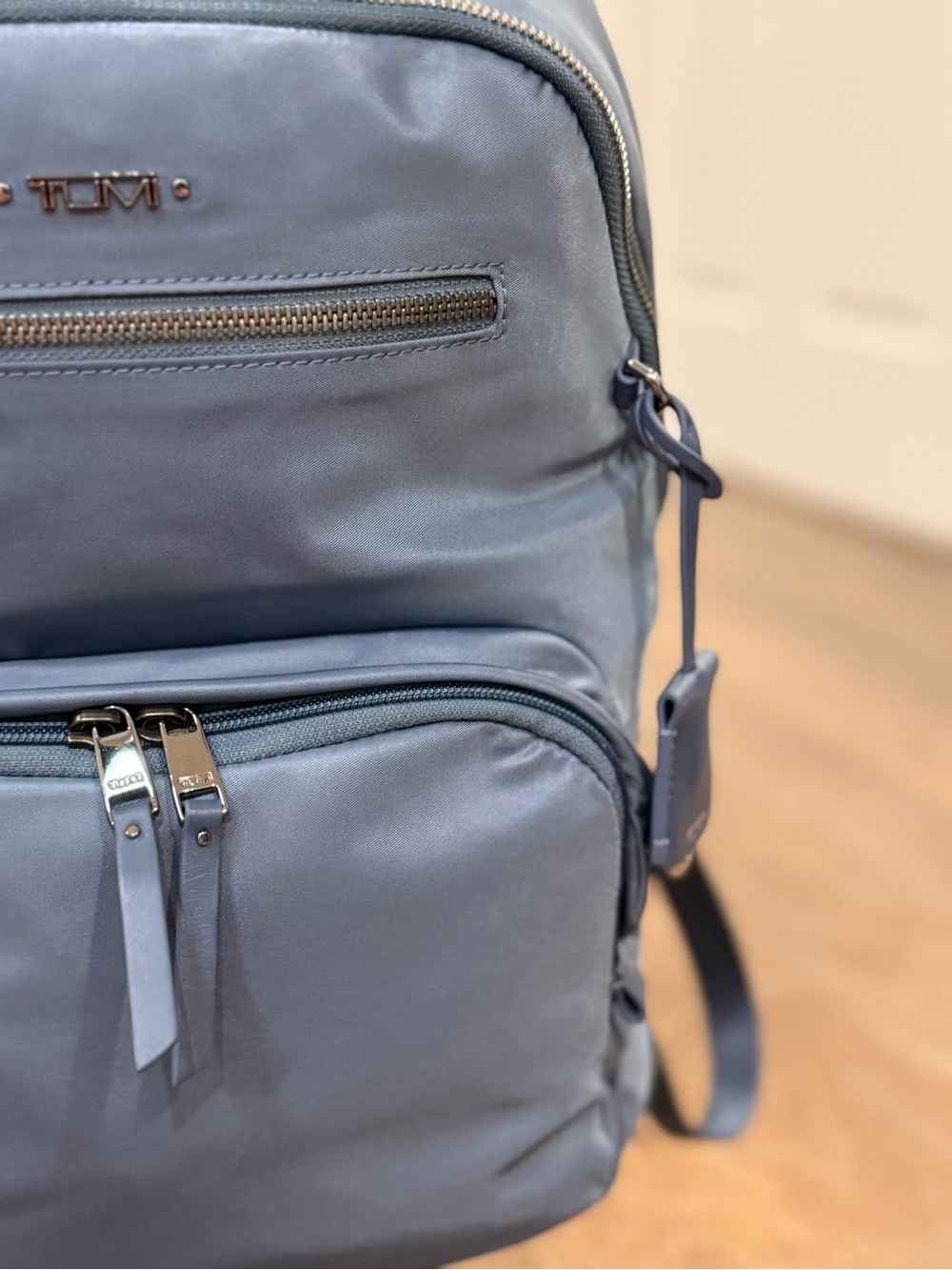 Tumi Light Blue Backpack with Front Pockets Fits 13” Laptop Muti Compartments - Picture 3 of 15